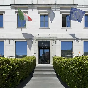 palazzo-salgar.hotels-amalfi.com/